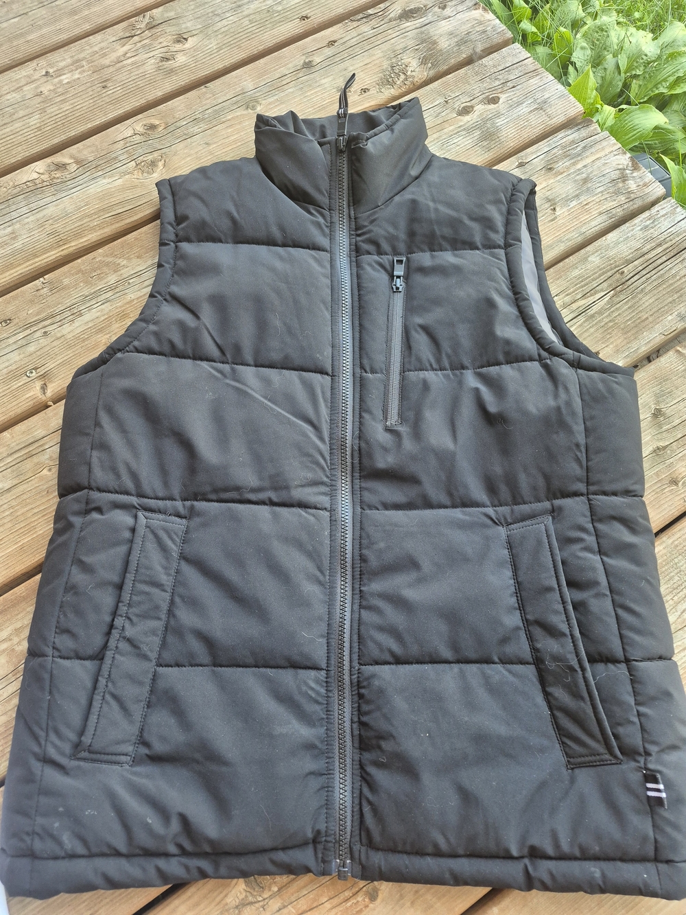 CC/ Nautica Black Quilted Puffer Vest with Zip Chest Pocket